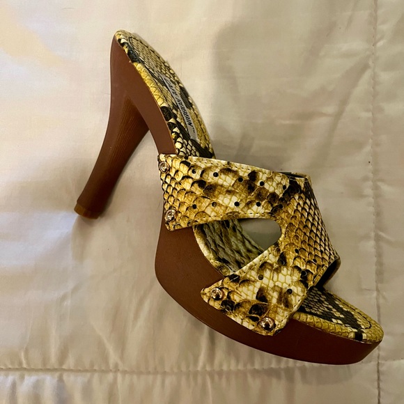 Cape Robin Mules size 7 - Picture 5 of 5